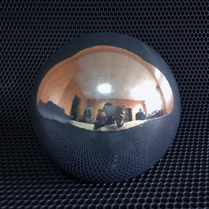 Хромированые шары и сферы, зеркальные шары и сферы